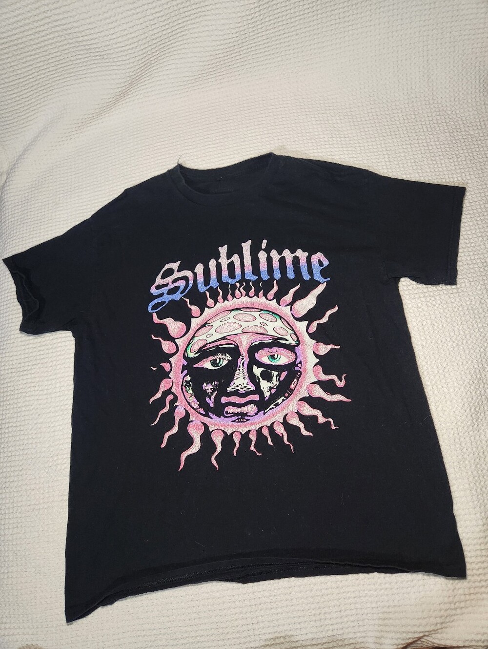 Black Short Sleeve Graphic Tee - Sublime Size L